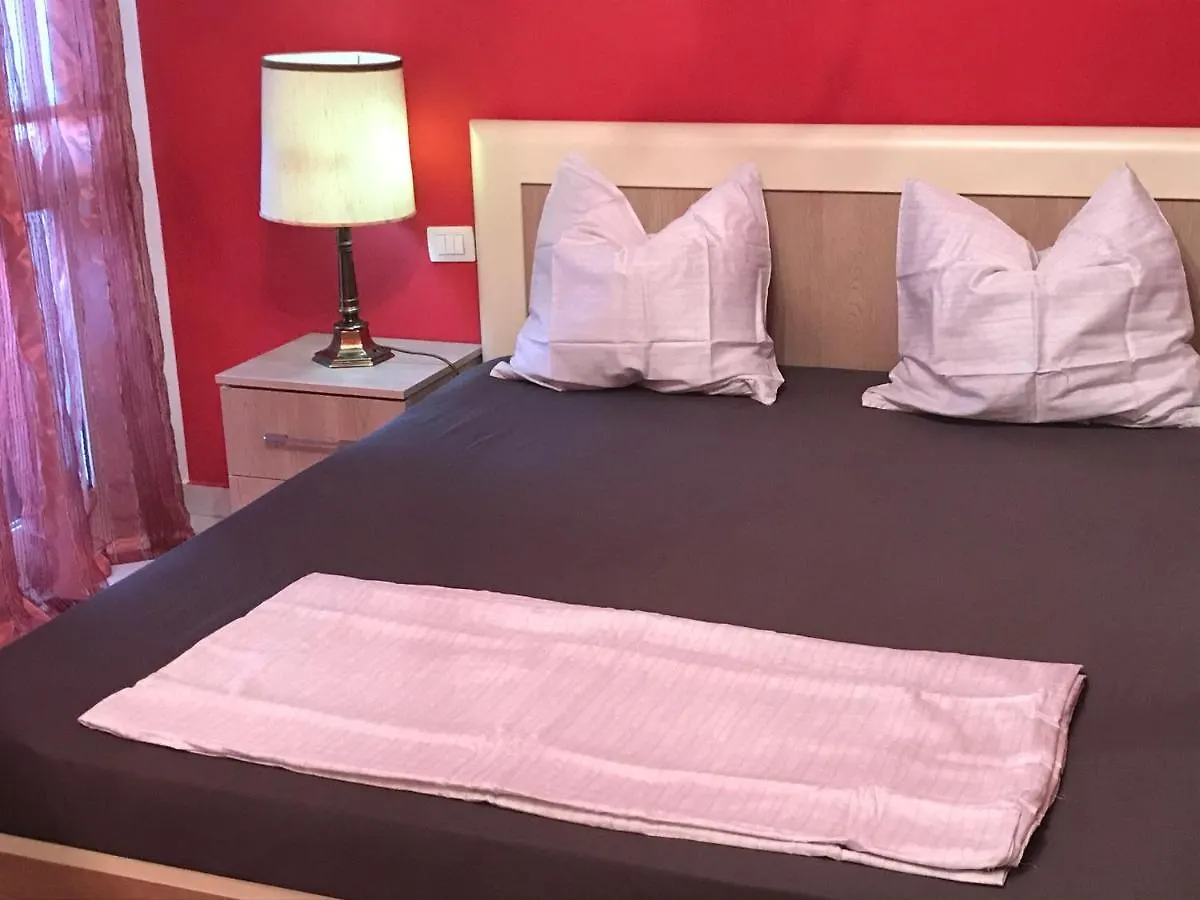 4 Seasons Apartment Durres