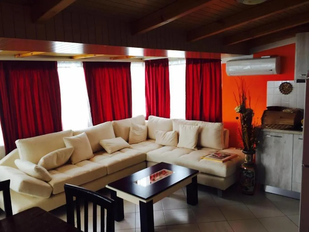 4 Seasons Apartment Durres